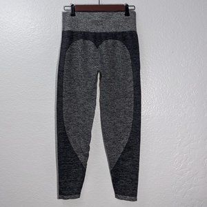 VS PINK Gray High Waist Stretchy Seamless Workout Legging Sz L